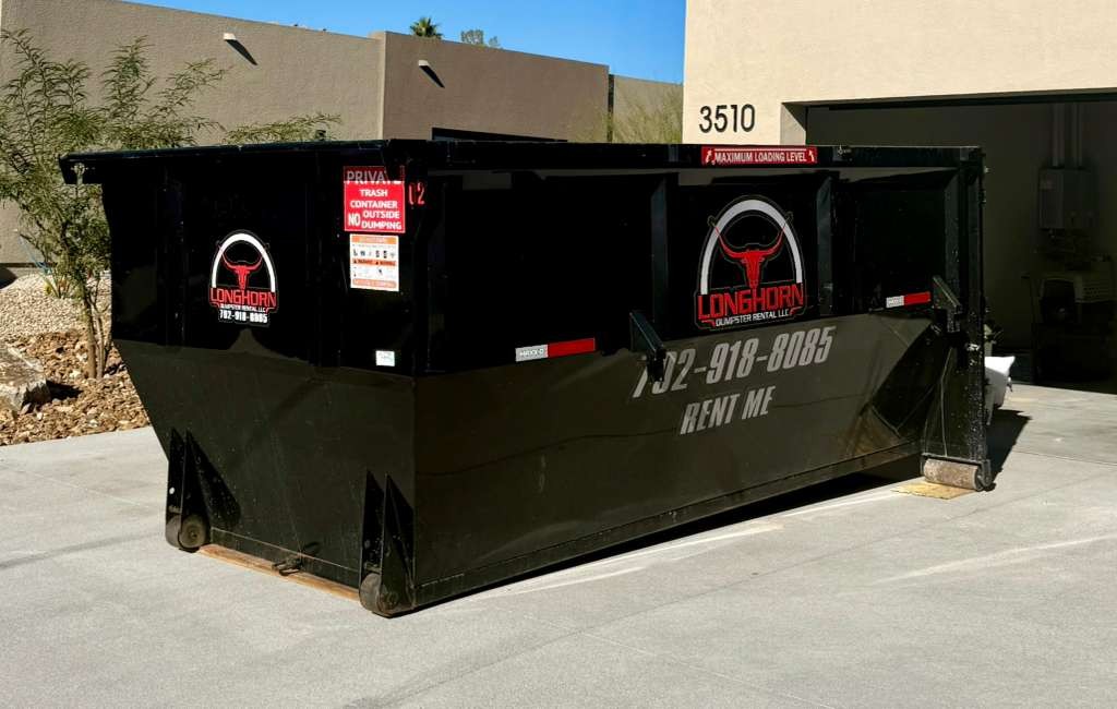 20 yard dumpster rental for construction sites, roofing, and large projects in Las Vegas.